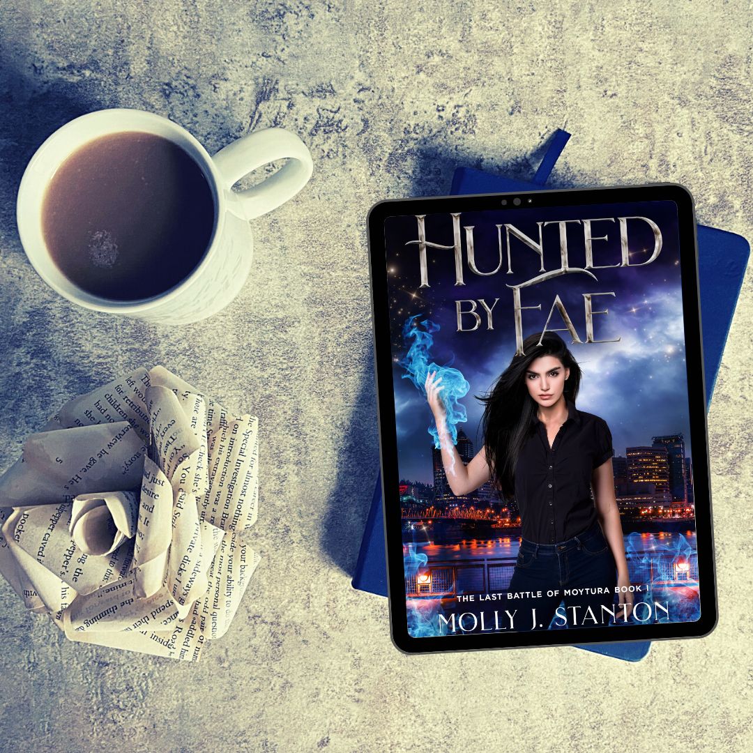 Hunted by Fae Illustrated Ebook